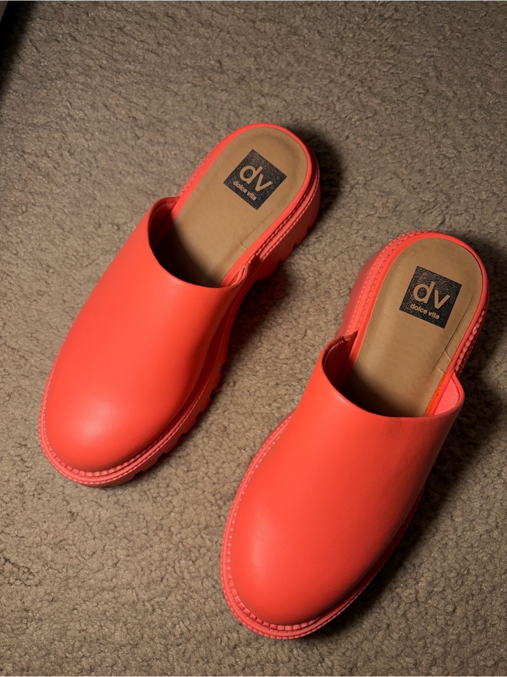 DOLCE VITA 🩷❤️ Platform Mule Lexy lug  Clog in Vibrant Coral Red NWT no box - Picture 4 of 8